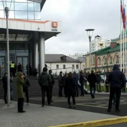 В Казани происходит эвакуация из нескольких школ, минздрава, ИТ-Парка