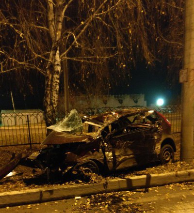 В жуткой аварии в Татарстане погиб водитель (ФОТО)