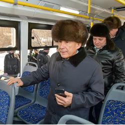Минниханов прокатился в казанском троллейбусе (ФОТО, ВИДЕО)