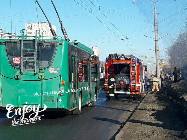 Появились ФОТО серьезной аварии на улице Зорге в Казани