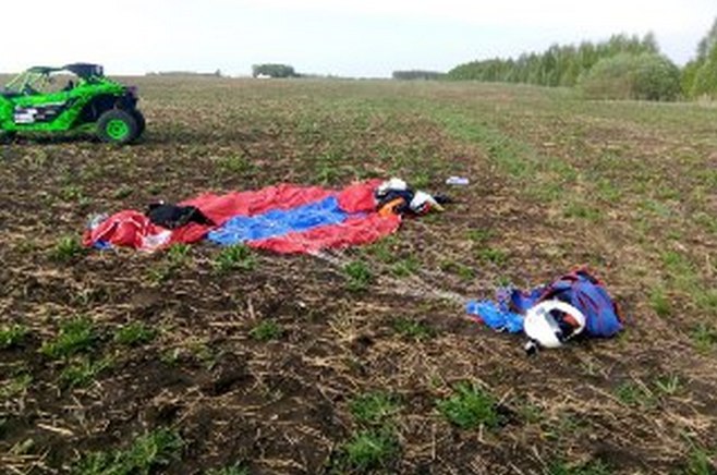 Появились ФОТО с места гибели парашютистов в Татарстане