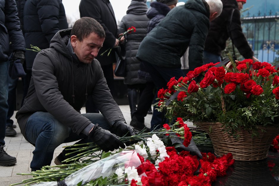 Пятая годовщина трагедии в небе над Казанью: в аэропорту почтили память жертв авиакатастрофы (ФОТОРЕПОРТАЖ)
