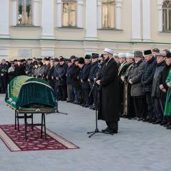 В Казани проходит церемония прощания с Сакиной Шаймиевой (ФОТОРЕПОРТАЖ)